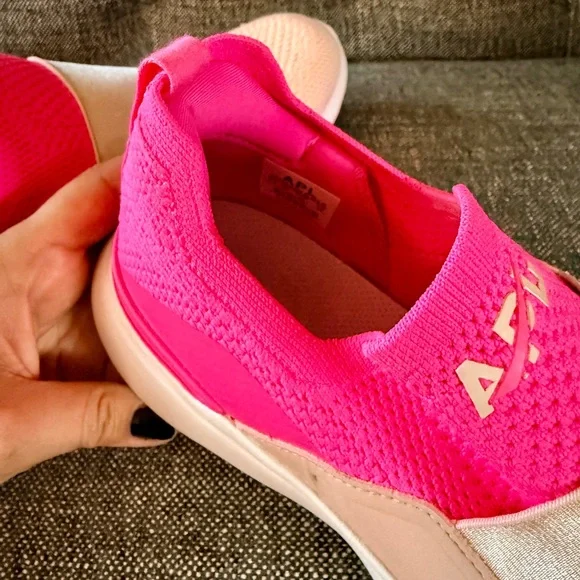 Free People APL Techloom Bliss Sneaker Mesh Pink Rose Dust size 8.5 - Picture 12 of 12